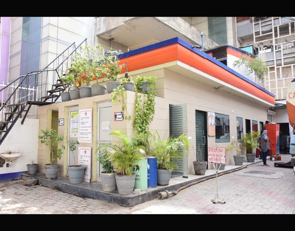 IndianOil - Tagore Garden Extn, New Delhi